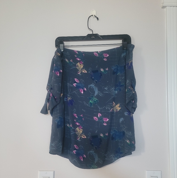 Babaton | Malik Blouse - Size XXS - Picture 12 of 16